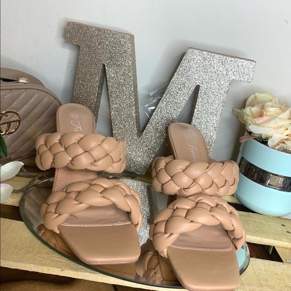 Double slide sandal heel - Picture 3 of 4